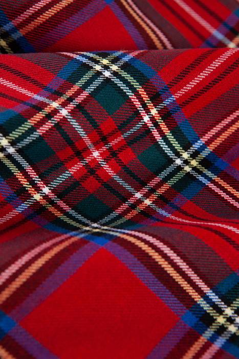 Polyester (%65) / Viscose (%35) • Scottish Fabric • Tartan/Plaid • Woven